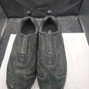 RedHead Men's‎ Black Slip-On Loafers